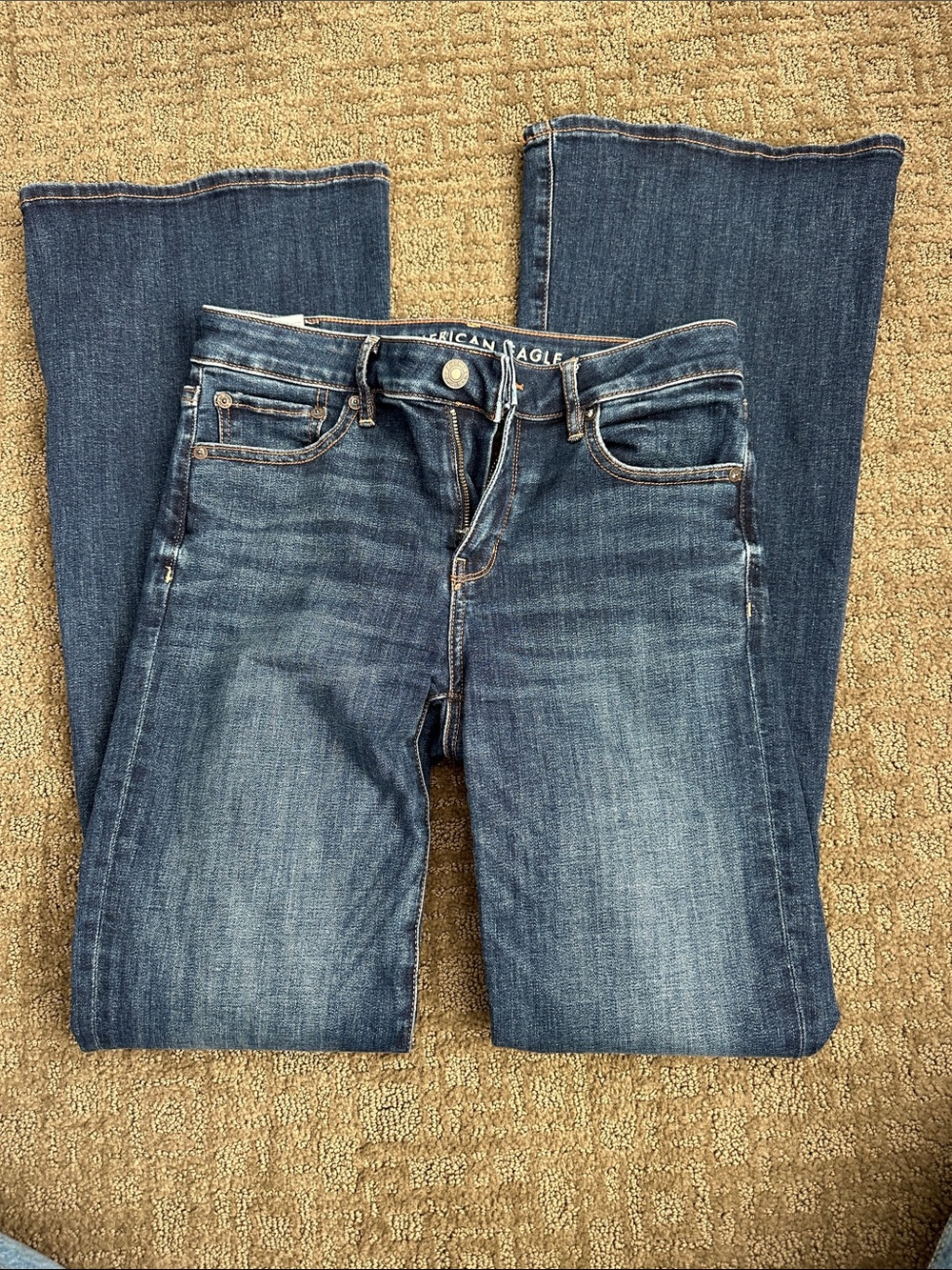 American Eagle Outfitters Women's Medium Dark Blue Flare Jeans
